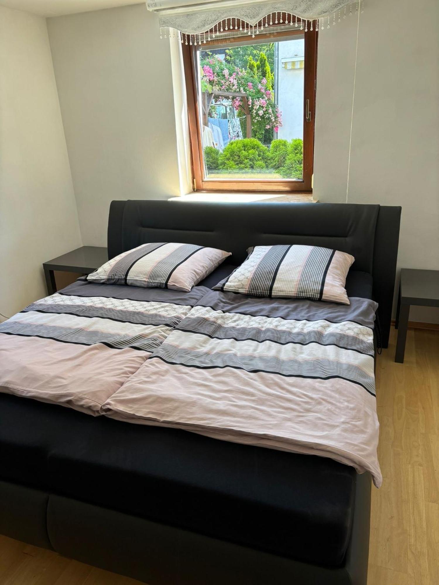 Erdgeschosswohnung Neben Schloss Blutenburg Mit Privatem Garten Appartamento *